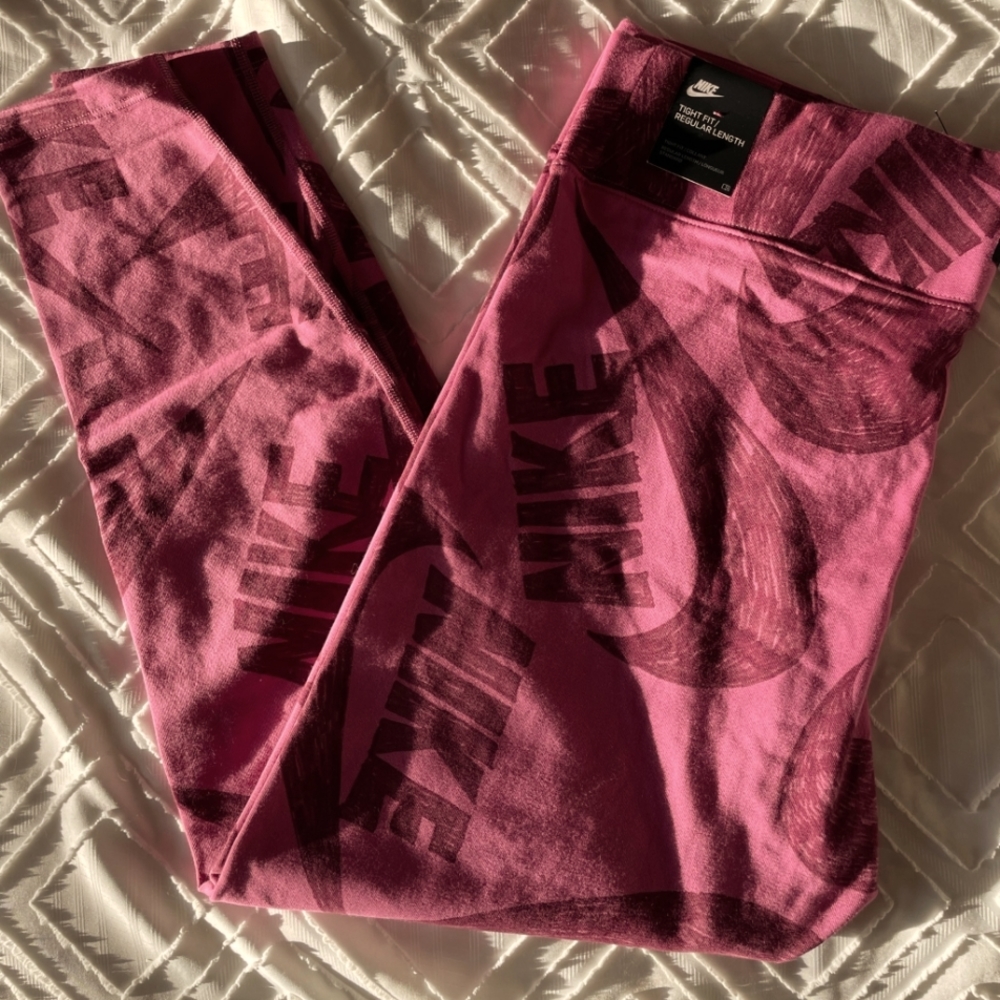 Nike woman's workout pants